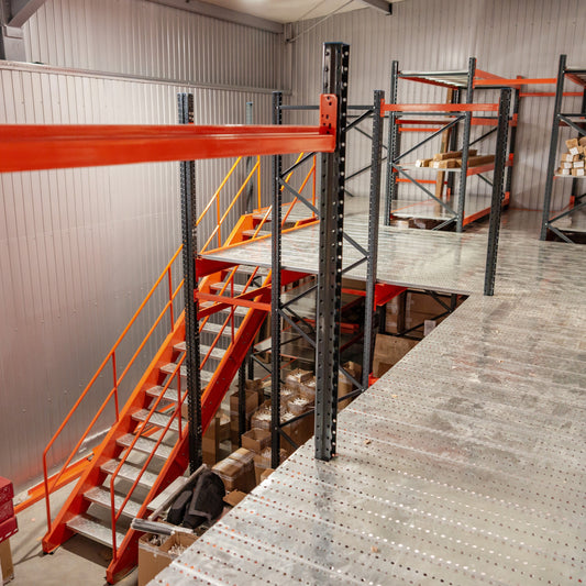 Sistem de Rafturi metalice Mezzanine
