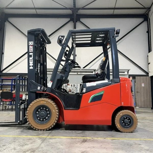 Stivuitor Electric CPD18SQ-GC6LI-S M330