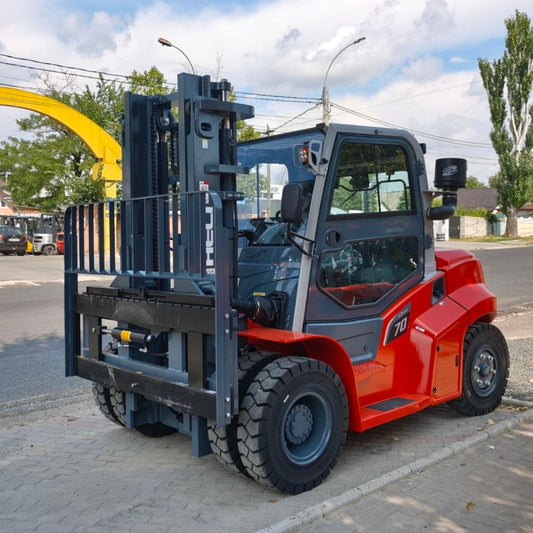 Stivuitor Diesel CPCD70-QC7G3 M300
