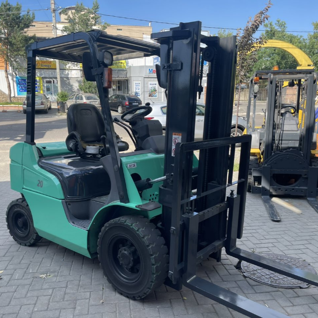 Stivuitor Benzină FG20D-F17D Recondiționat