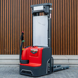 Электрическая тележка для поддонов с мачтой CDD20-A2LiH ZSM480