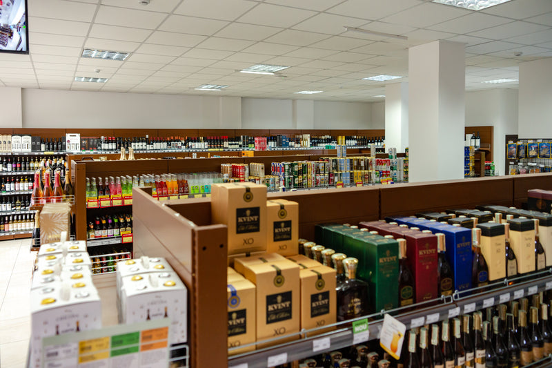 Proiect Rafturi Comerciale AlcoMarket