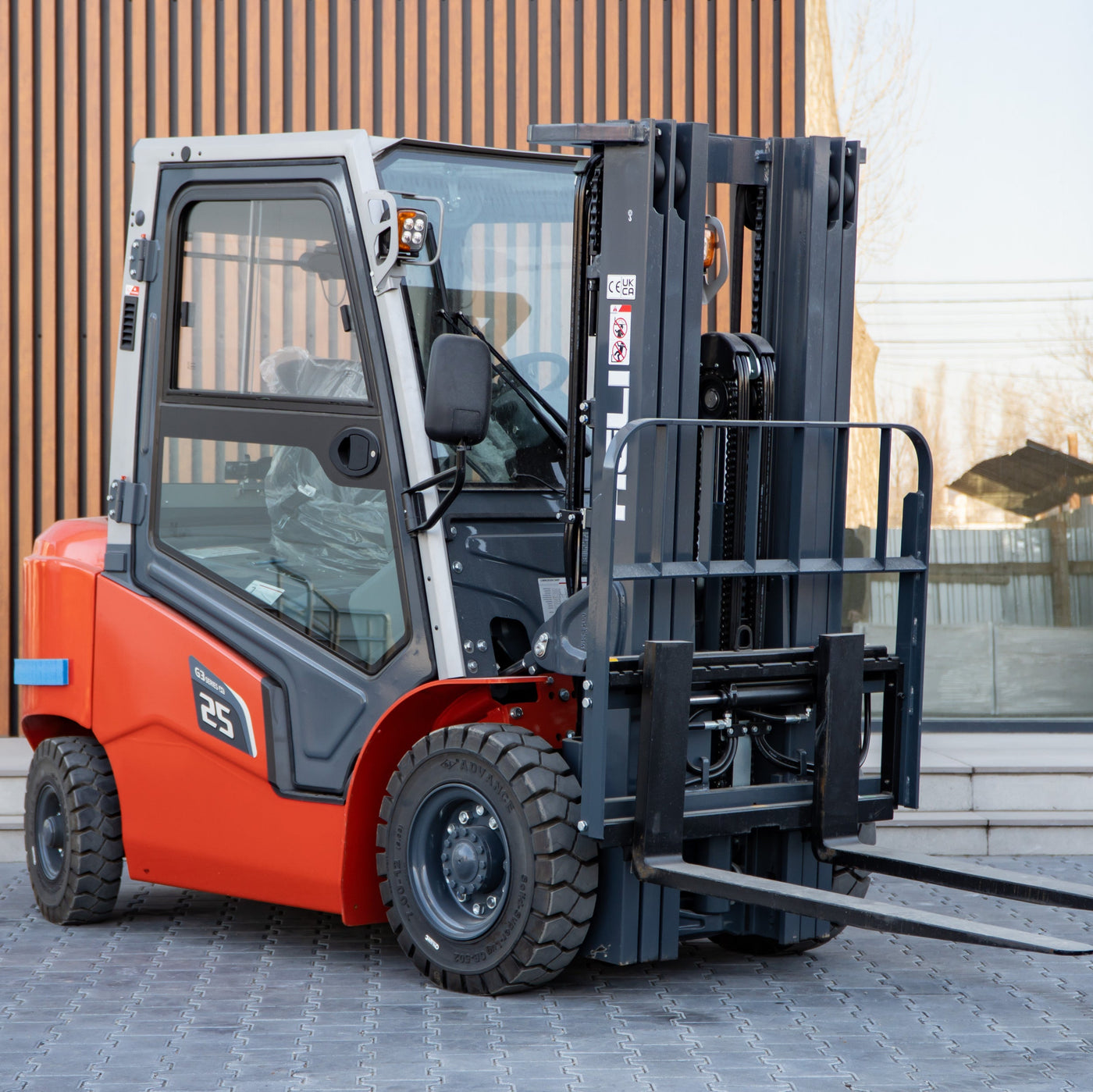 Stivuitor Diesel CPCD25Q17-GH3-ZSM450 HandlerKraft Moldova