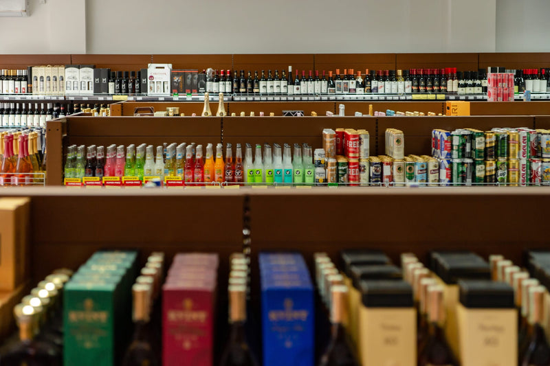 Proiect Rafturi Comerciale AlcoMarket