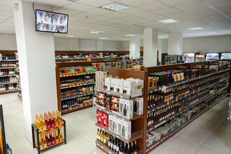 Proiect Rafturi Comerciale AlcoMarket