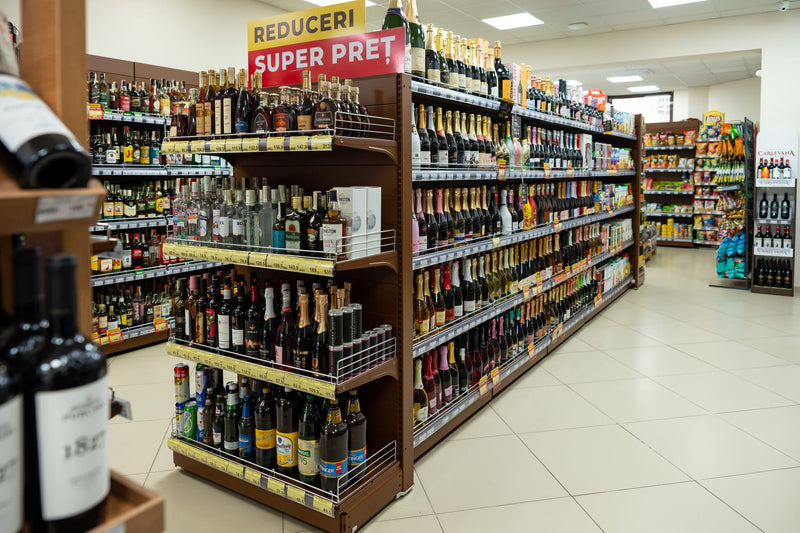 Proiect Rafturi Comerciale AlcoMarket