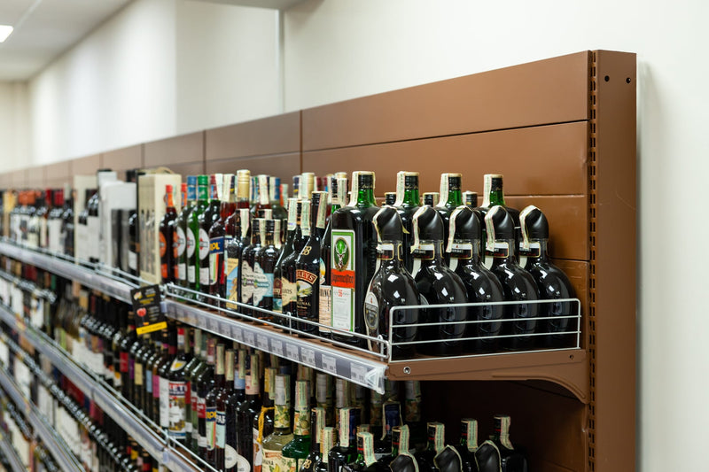 Proiect Rafturi Comerciale AlcoMarket