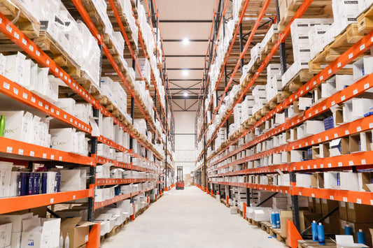 Reach Truck și Rafturi pentru paletare HandlerKraft